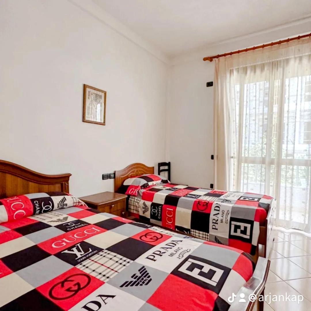 A-Vila Golem  Buitenkant foto
