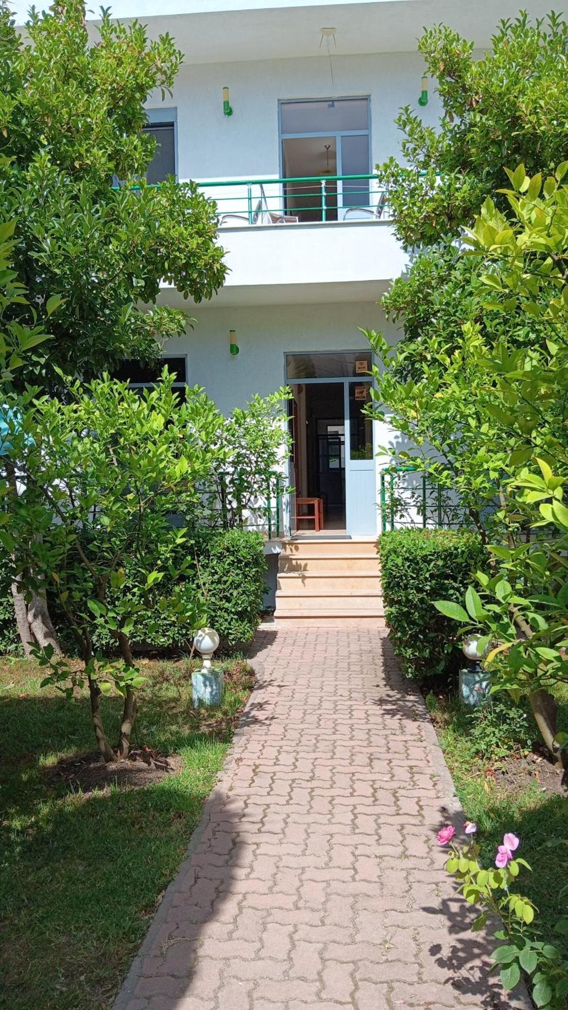 A-Vila Golem  Buitenkant foto